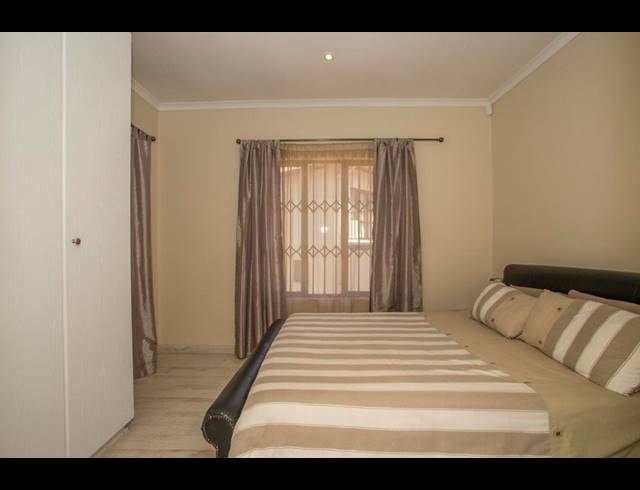 3 BEDROOM APARTMENT FOR SALE IN BROADACRES
